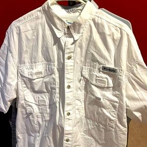 Columbia white PFG button down